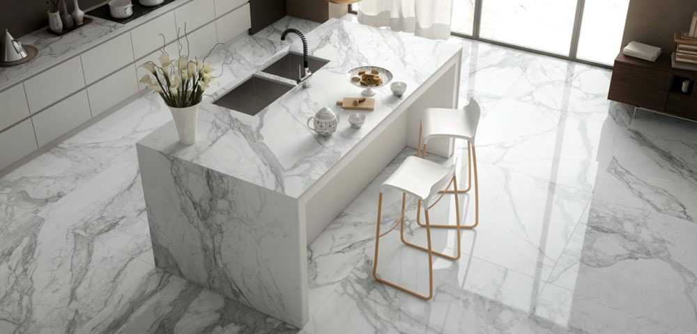 Chất liệu đá trong nội thất làm tăng vẻ sang trọng